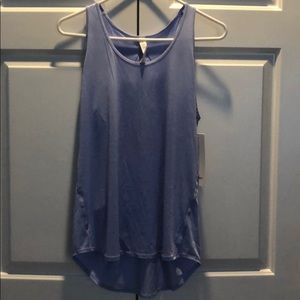 Lululemon Essential pleated tank